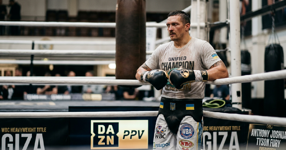 Usyk Names Derek Chisora as Hardest Heavyweight Puncher Ahead of Giza Title Defense