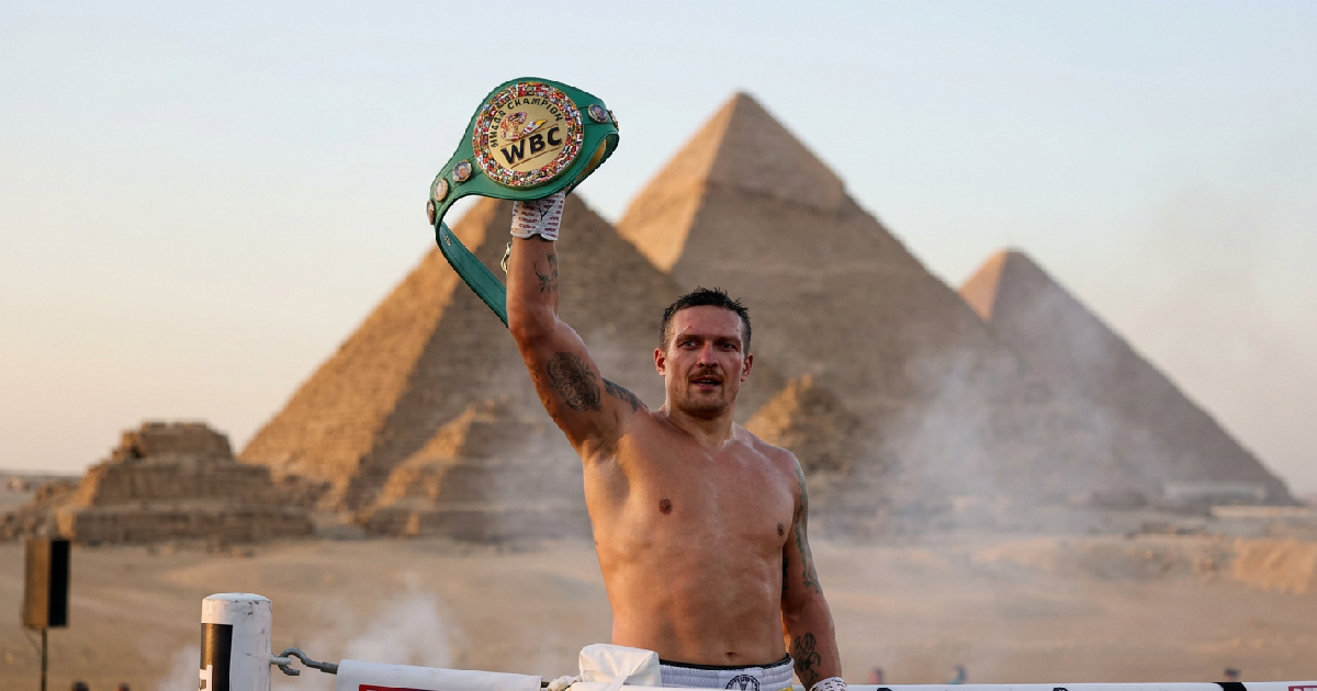 Oleksandr Usyk stops Rico Verhoeven in dramatic Giza Necropolis title defense 1 Oleksandr Usyk stops Rico Verhoeven in dramatic Giza Necropolis title defense