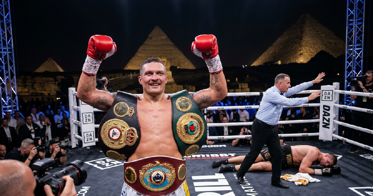 Oleksandr Usyk stops Rico Verhoeven in controversial 11th-round finish in Egypt
